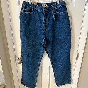 L.L. Bean Women’s Ultra High Rise Double L curvy Classic Fit Jeans Size 16 NEW